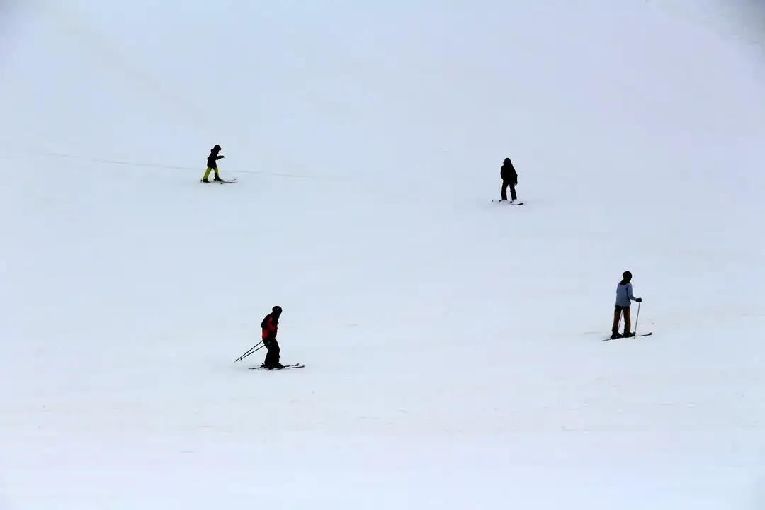 Davraz Kayak Merkezi'ne 2 Haftada 100 Bin Ziyaretçi! 8